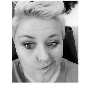 Meet your Posher, Mandy